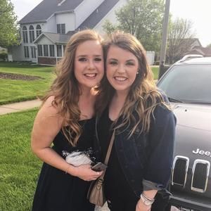 Meet your Posher, Brooke